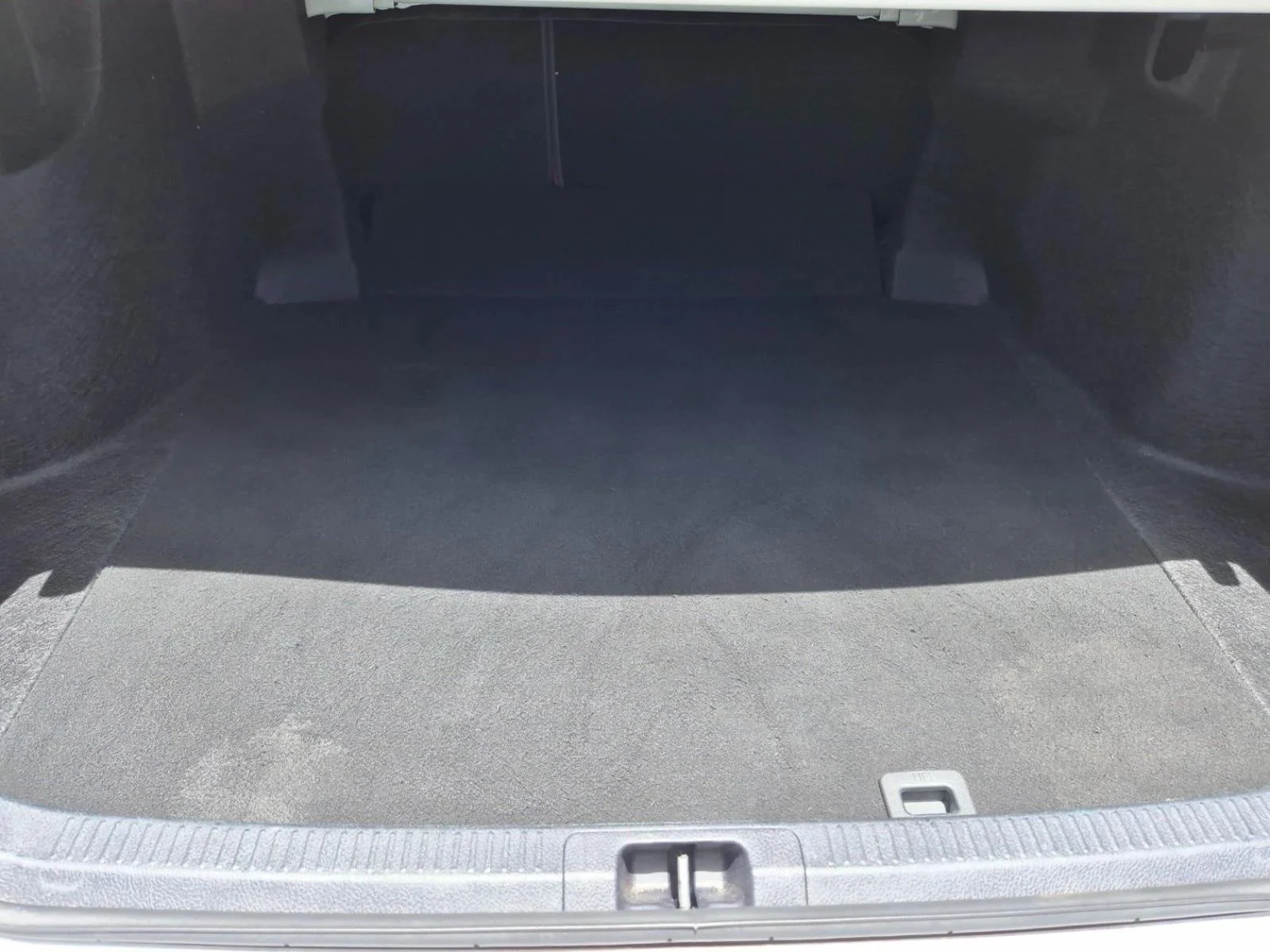 Used 2023 Wind Chill Pearl Toyota XSE image 6