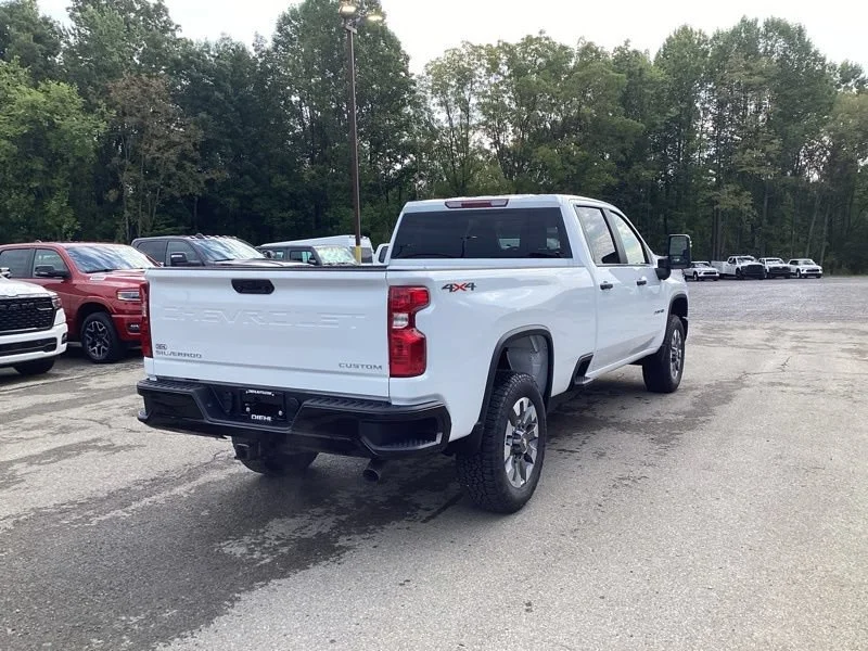 2026 Chevrolet Silverado 2500 HD Custom - Photo 7