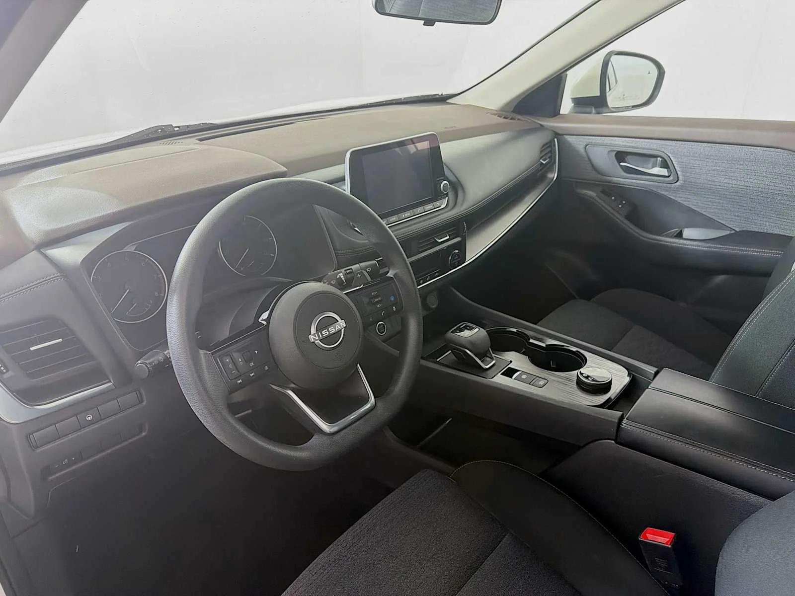 Used 2023 Pearl White Tricoat Nissan SV image 7