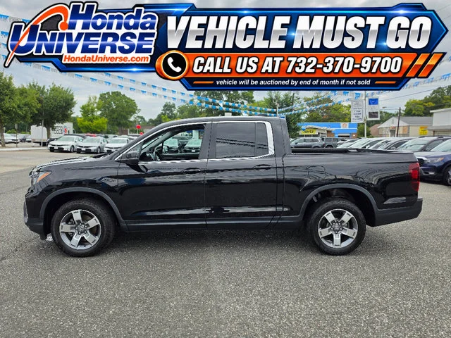 Used 2024 Crystal Black Pearl Honda RTL image 3