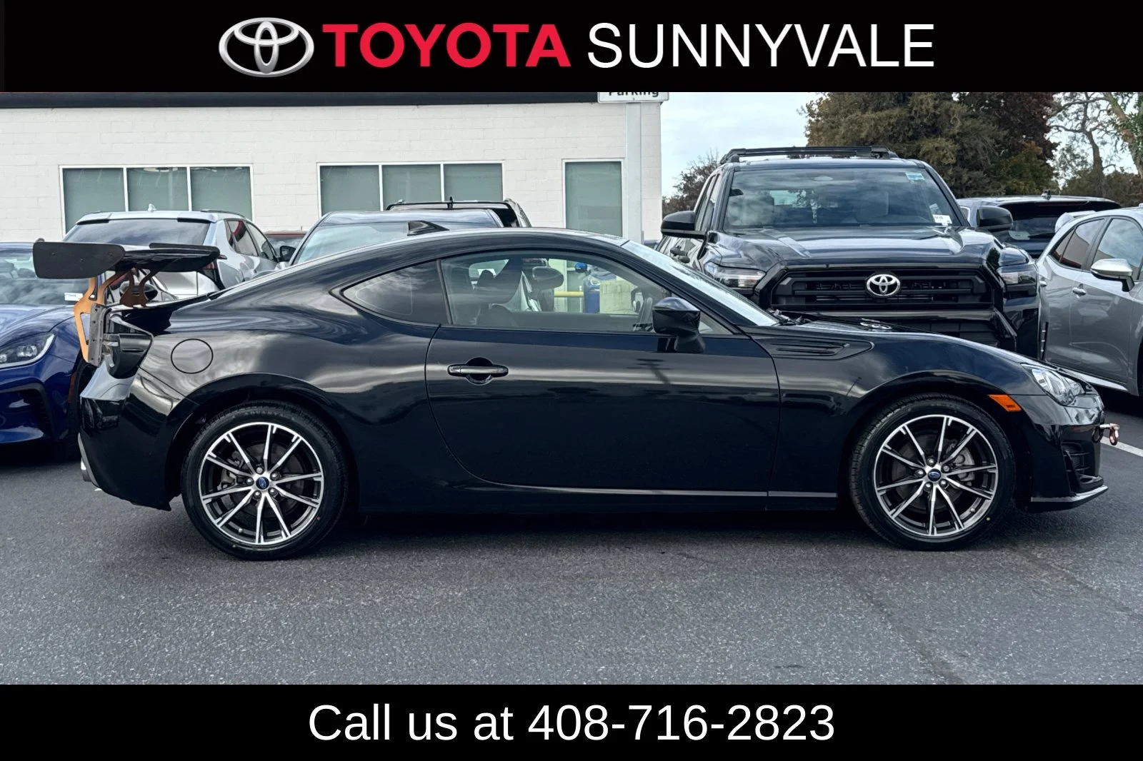 Used 2020  Subaru Limited image 7