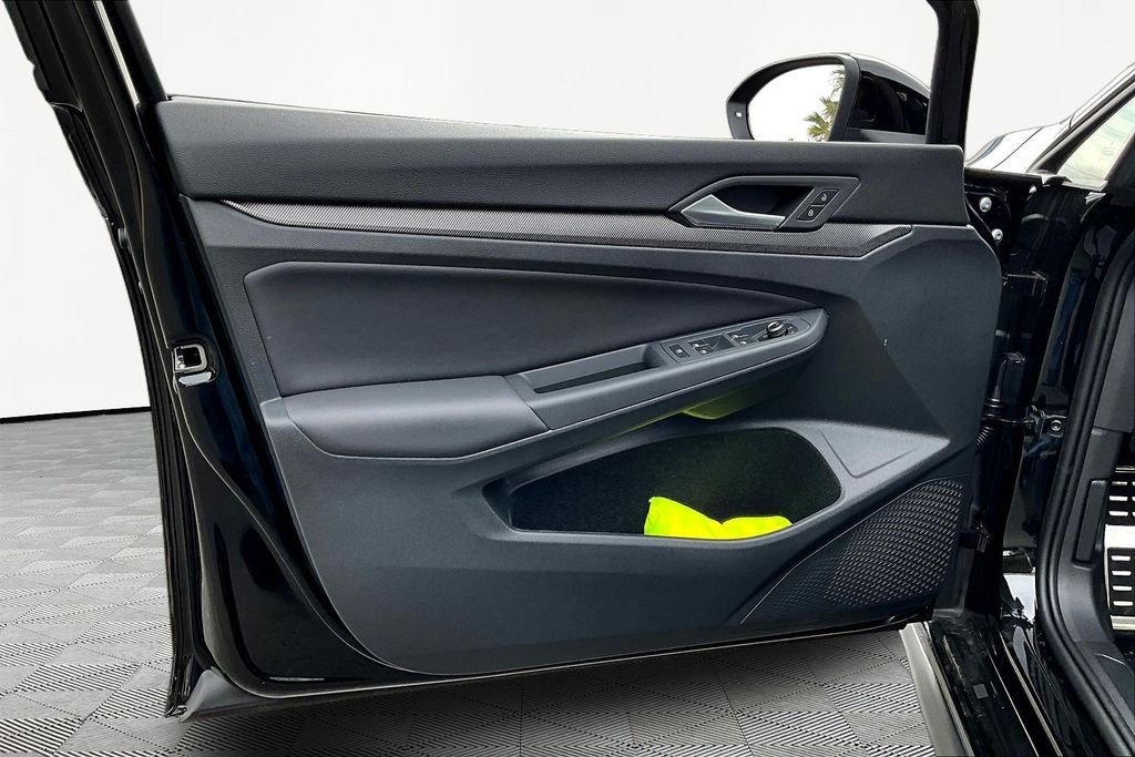 New 2026 Black Volkswagen 2.0T SE image 17