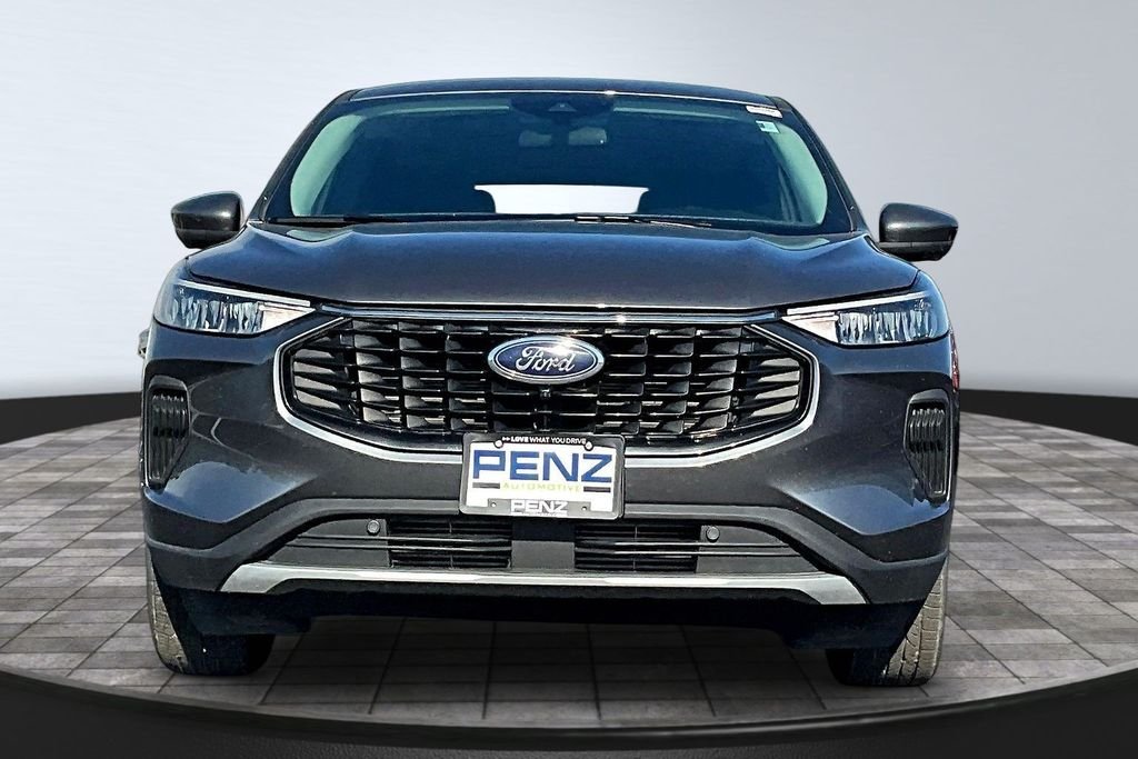 Used 2023 Ford Escape Active with VIN 1FMCU9GNXPUA44609 for sale in Rochester, Minnesota