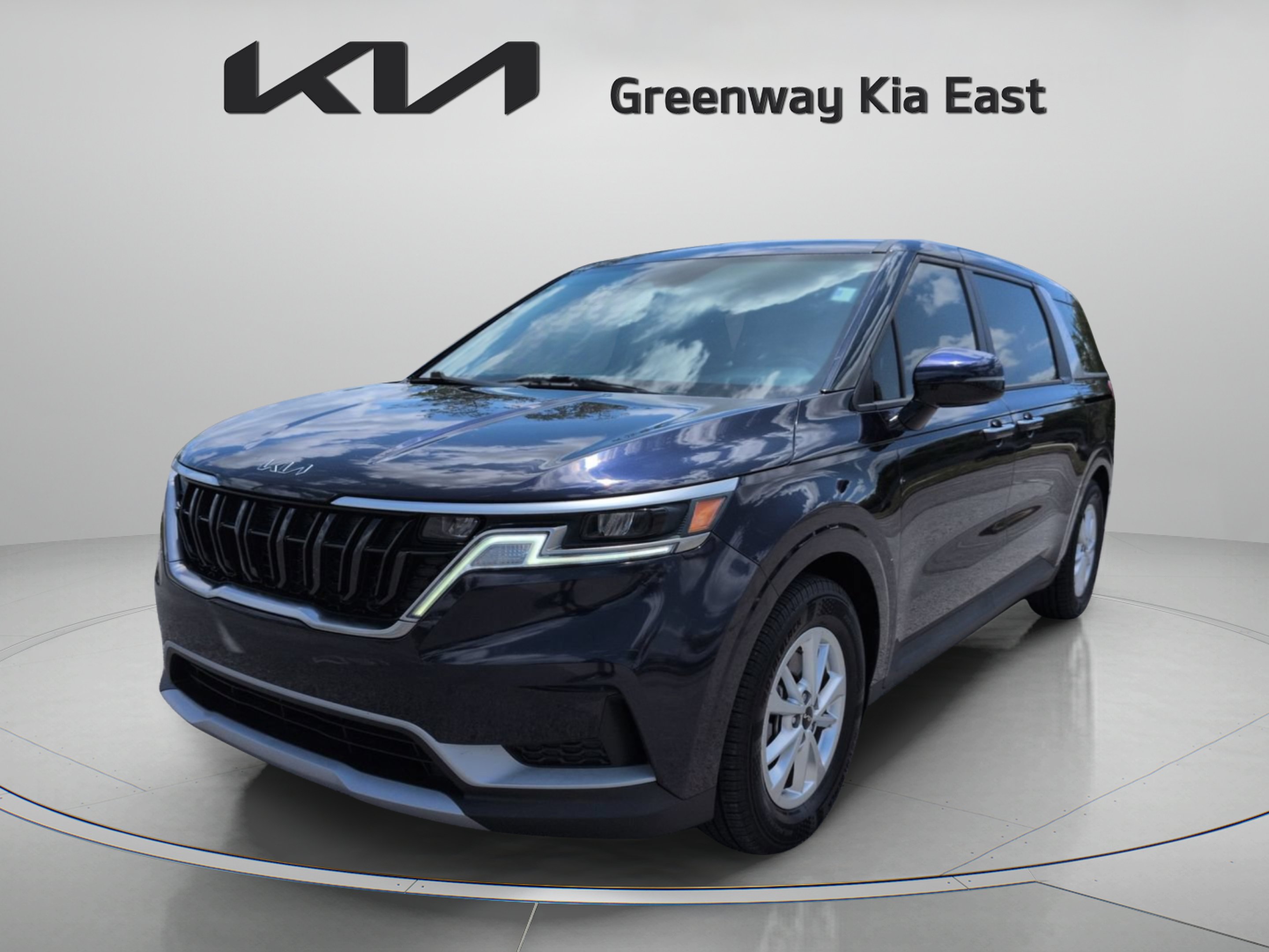 Certified Used 2024 Deep Chroma Blue Kia LX image 10
