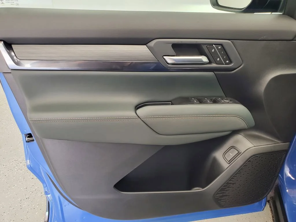 2026 GMC Terrain AT4 - Photo 7