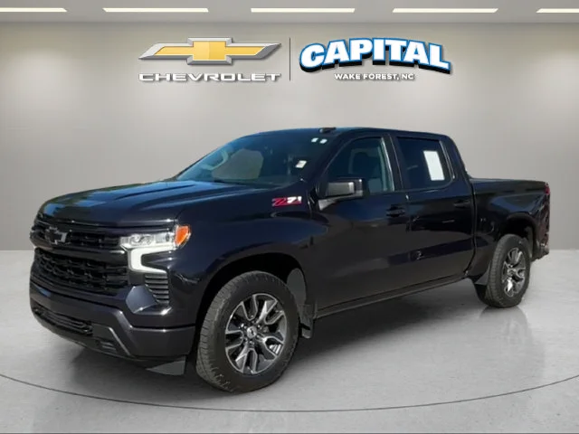 Used 2022 Gray Chevrolet RST image 1