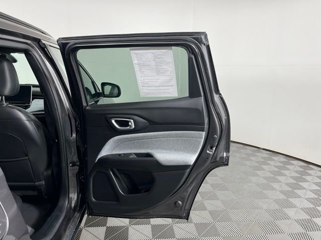 Photo 42