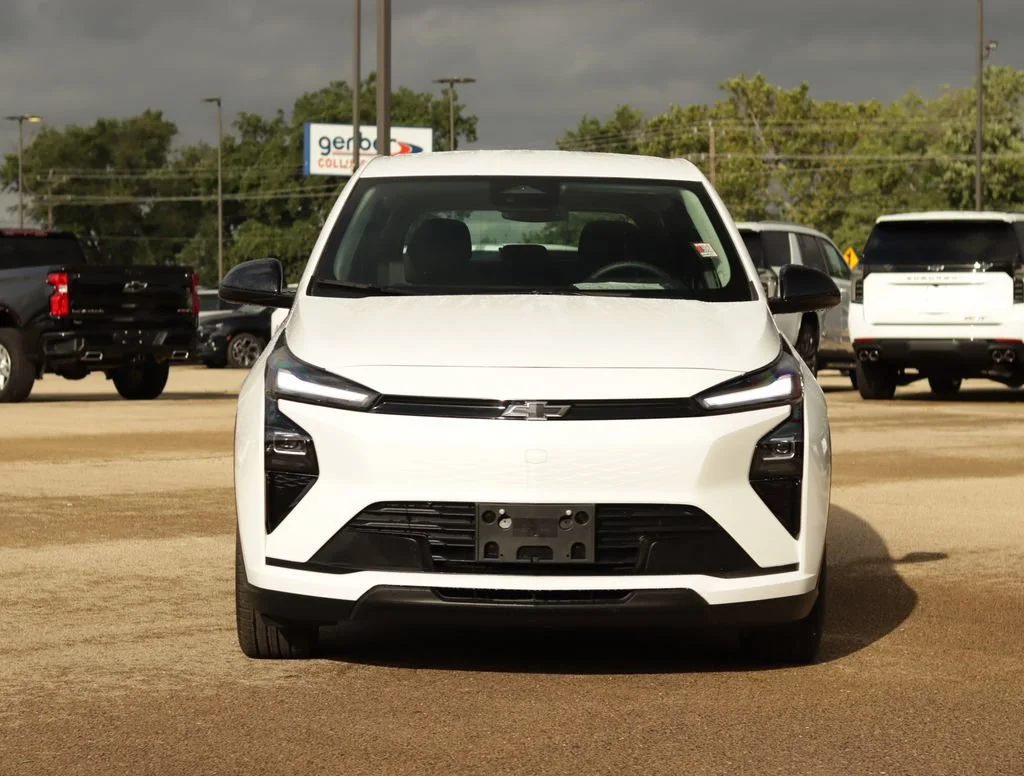 Used 2027 Chevrolet Bolt LT with VIN 1G1FY6EV9VF107006 for sale in Pekin, IL
