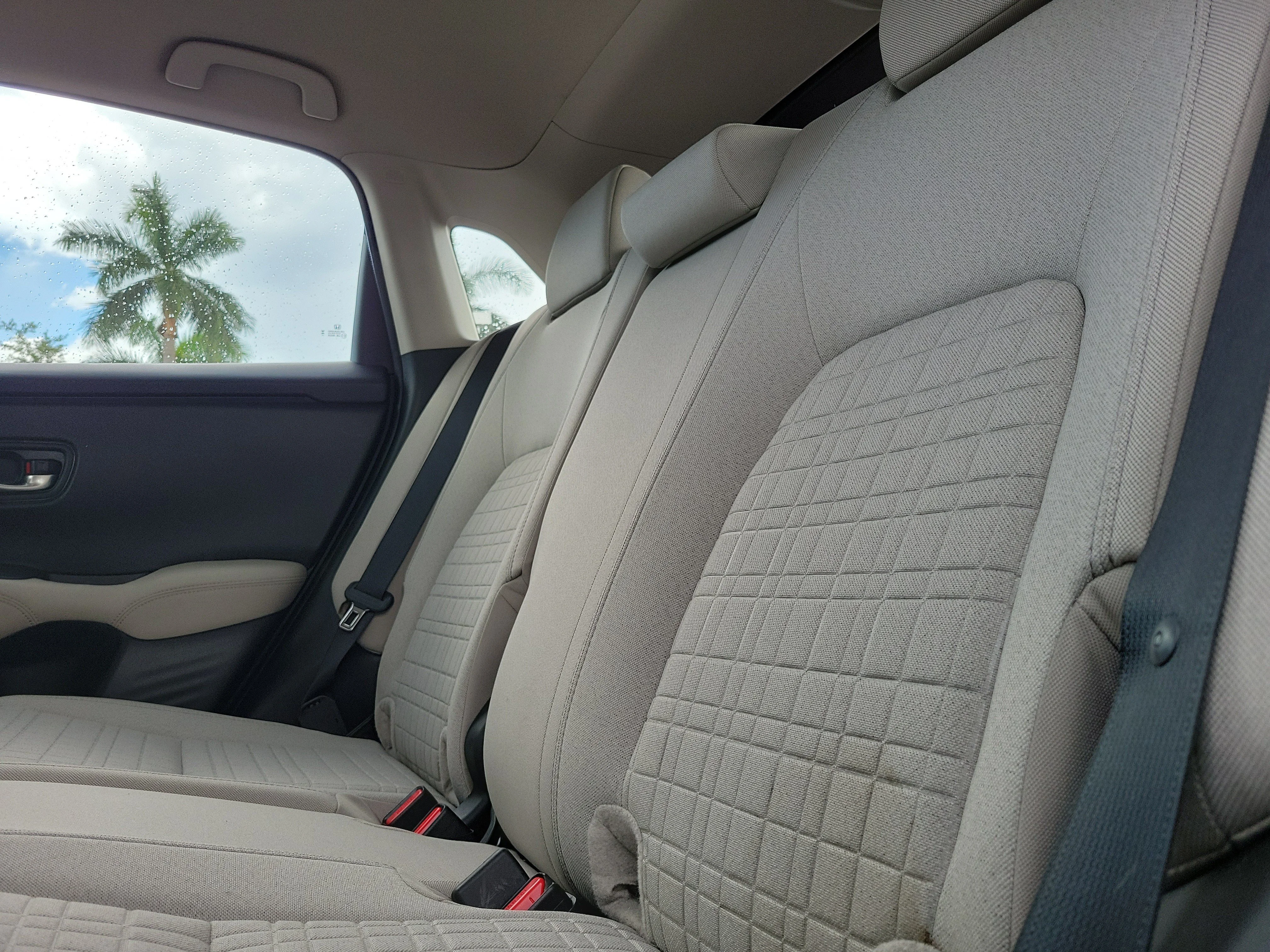 2025 Honda HR-V LX - Photo 9