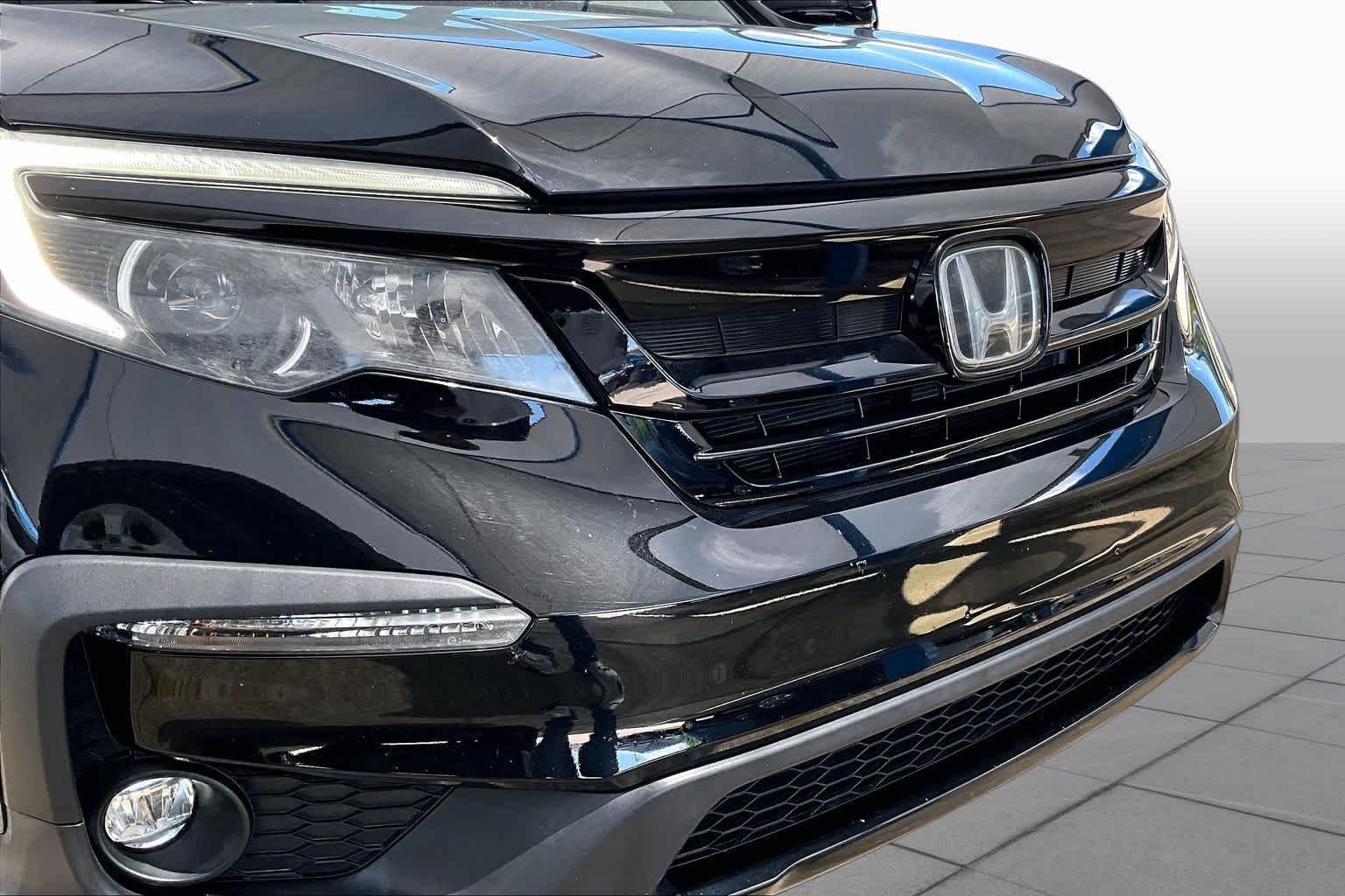 Used 2022 Crystal Black Pearl Honda TrailSport image 30