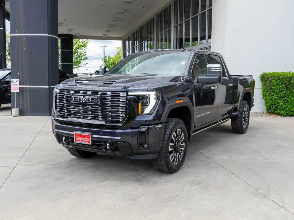 New 2026 Titanium Rush Metallic GMC Denali Ultimate image 3