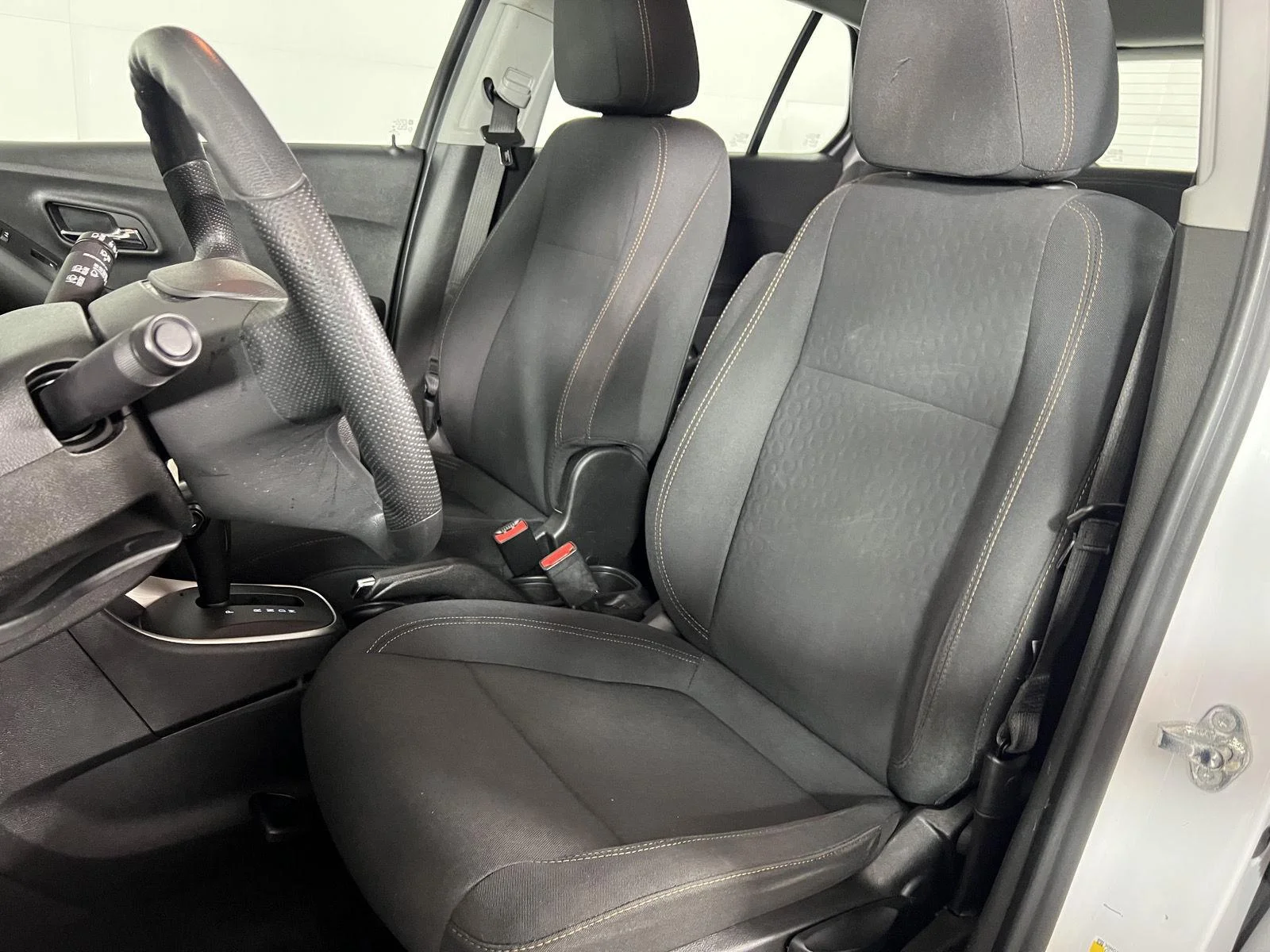 Used 2019 Summit White Chevrolet LS image 16