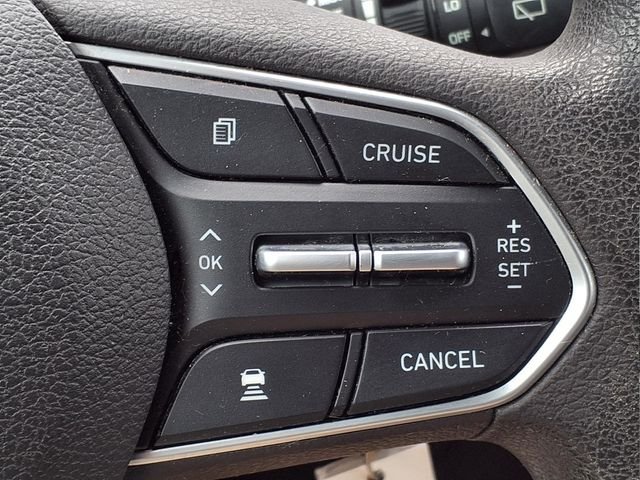 2020 Hyundai Santa Fe SE - Photo 23