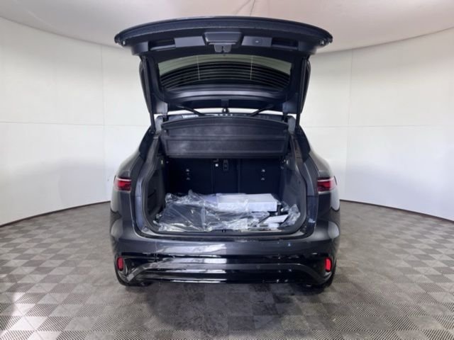 2026 Jaguar F-Pace R-Dynamic S - Photo 7