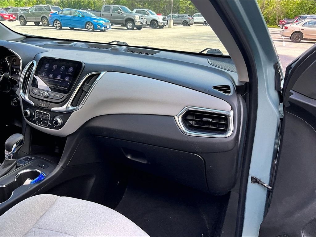 Used 2022 Seaglass Blue Metallic Chevrolet LT image 13