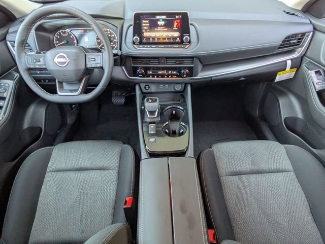 New 2026 Boulder Gray Pearl Nissan SV image 7