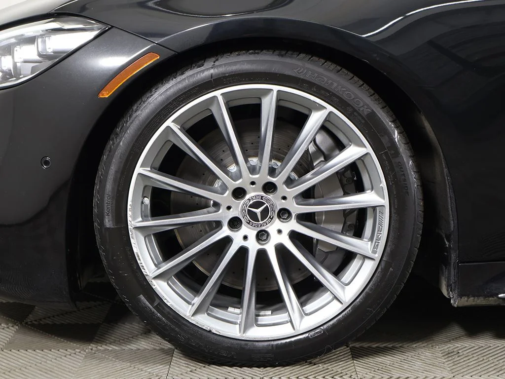 Used 2021 Black Mercedes-Benz S 580 image 26