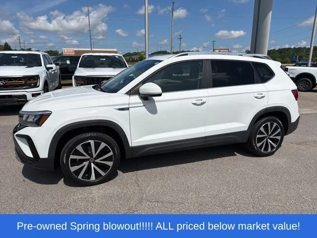 Used 2022 White Volkswagen 1.5T SE image 5