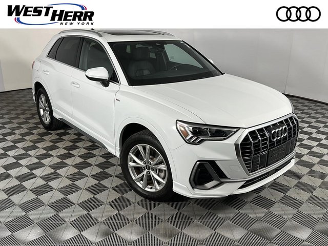2023 Audi Q3 S line Premium Plus