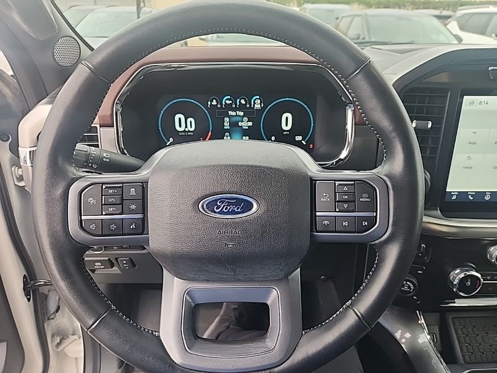 Used 2023 White Ford Lariat image 22