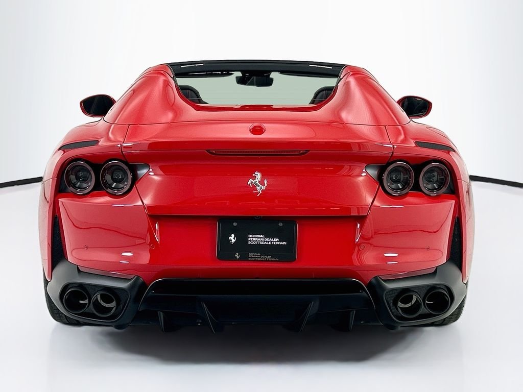 Used 2023  Ferrari Base image 6