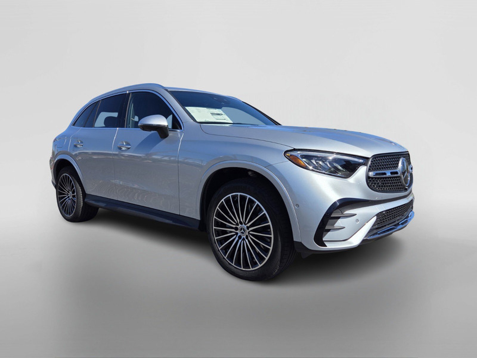 2025 Mercedes-Benz GLC Base - Photo 7