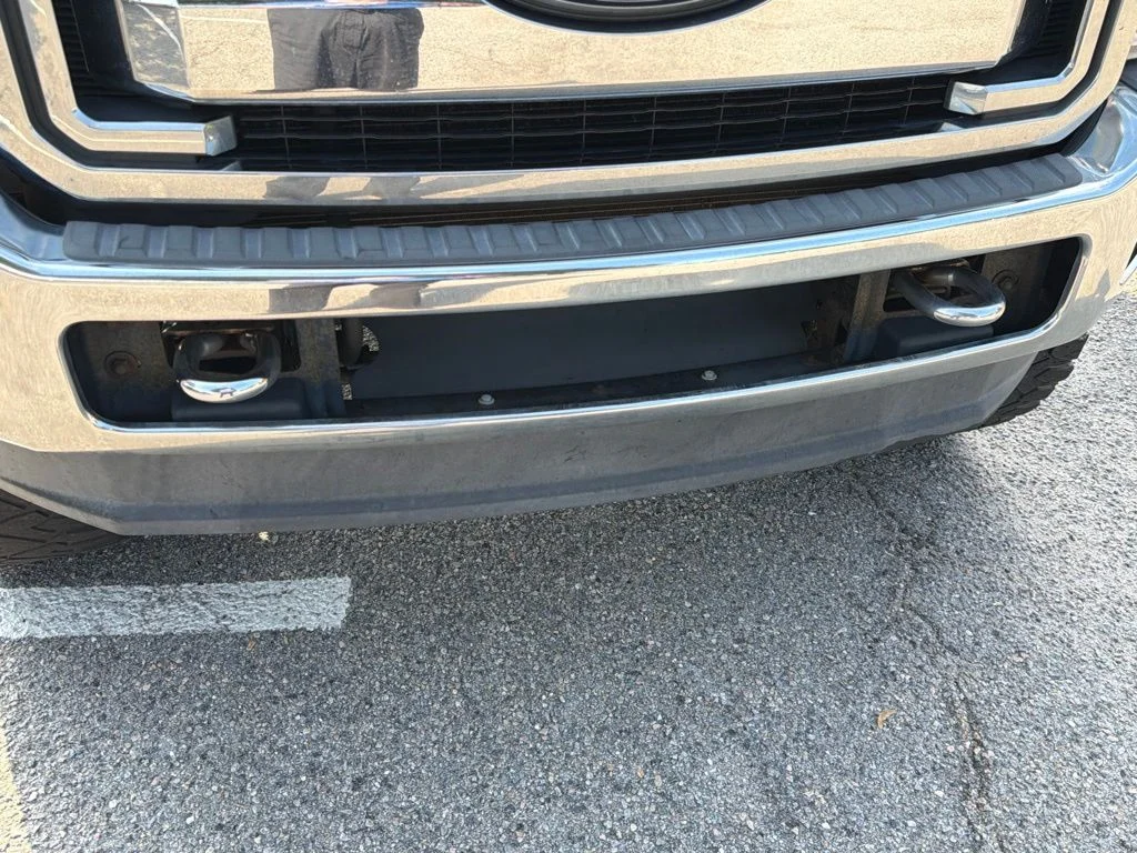 Used 2015 White Ford Lariat image 2