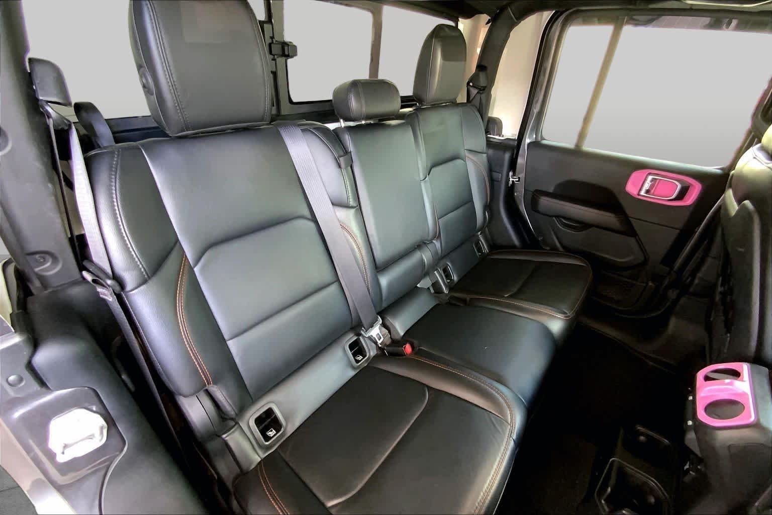 Used 2021 Granite Crystal Metallic Clearcoat Jeep Mojave image 20