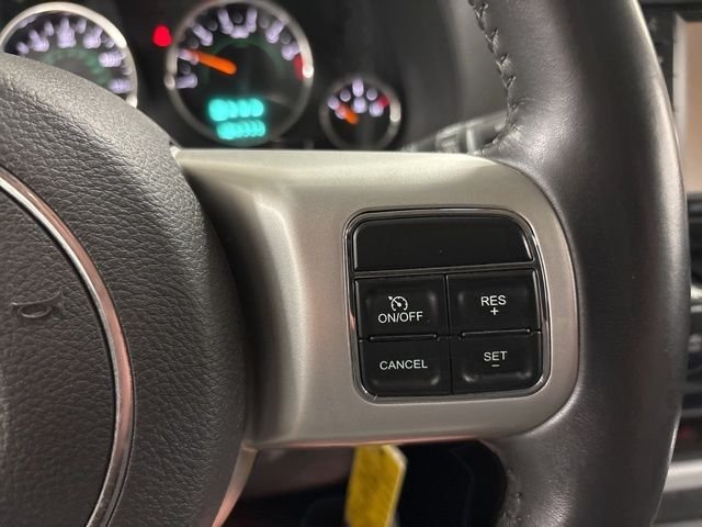 Used 2016 Silver Jeep Sport image 13