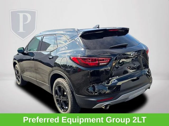 Used 2024 Black Chevrolet LT image 10