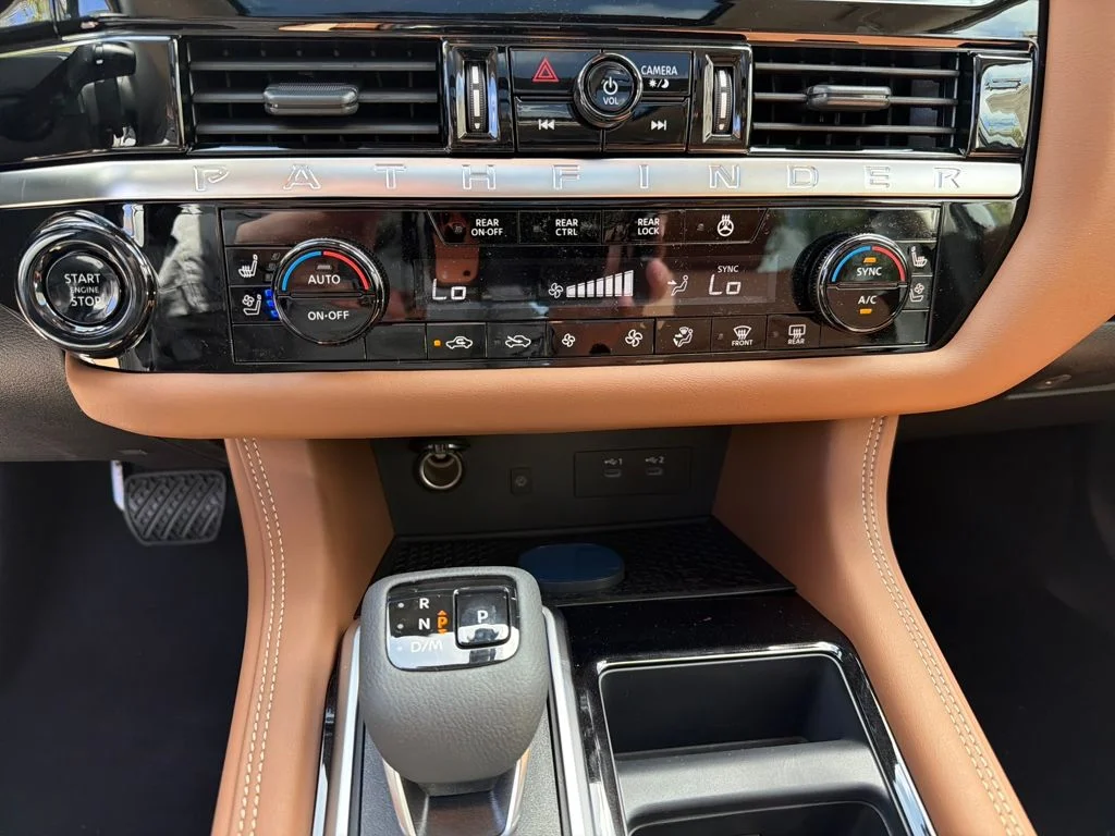 New 2026 Boulder Gray Pearl Nissan Platinum image 28