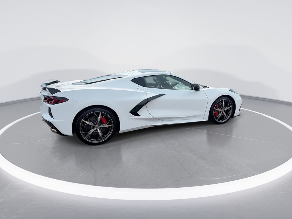 Used 2020 White Chevrolet Stingray image 9