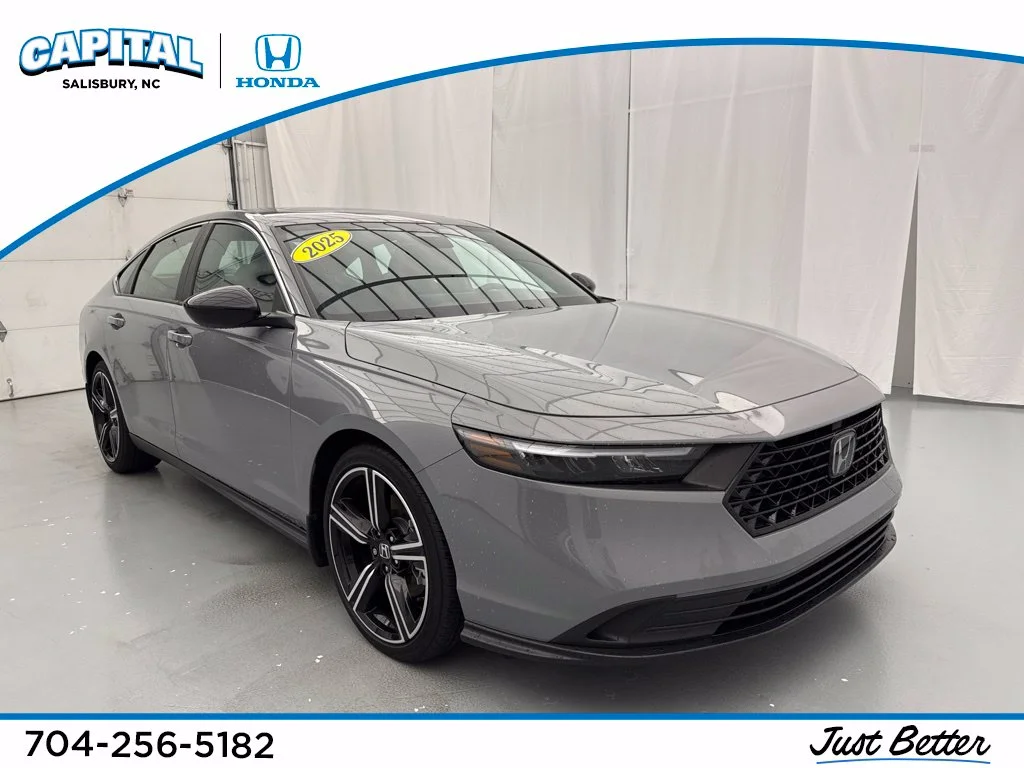 Used 2025  Honda Sport image 1