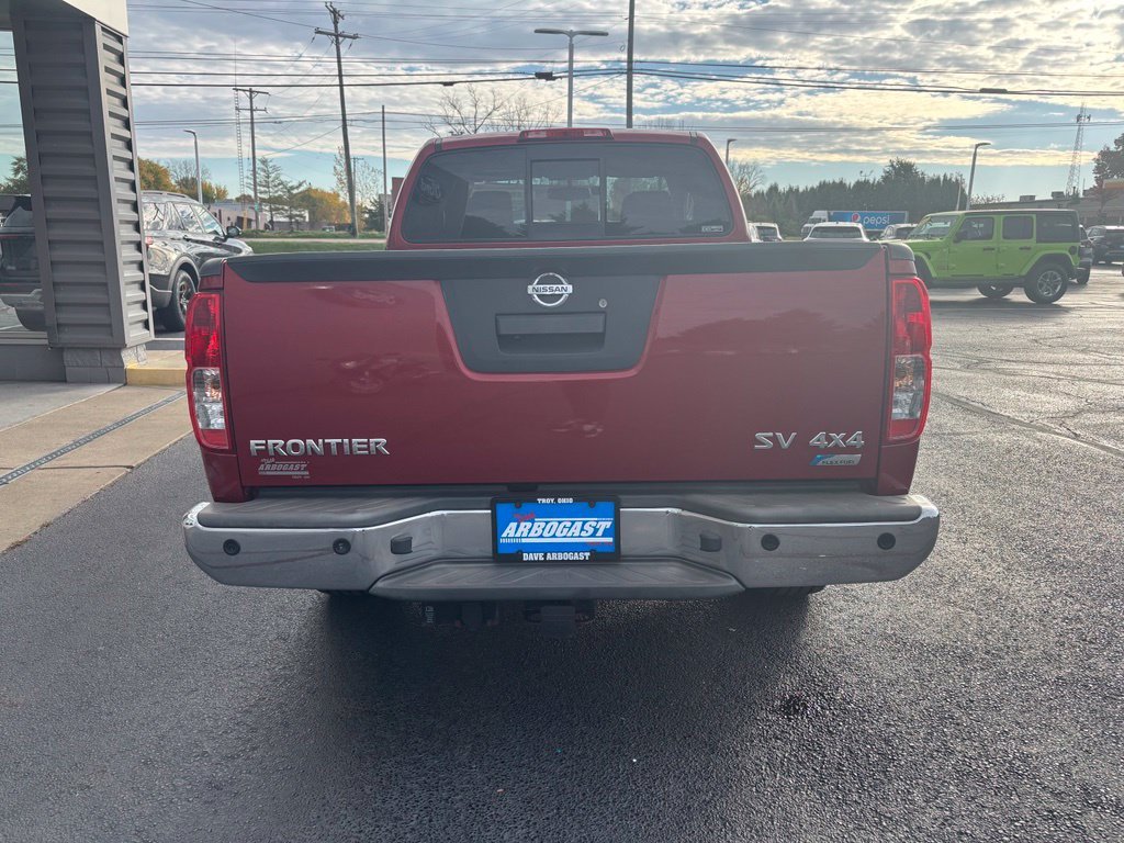 Used 2017 Red Nissan SV image 6