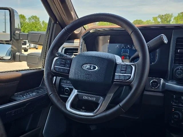 Used 2024 White Ford King Ranch image 42