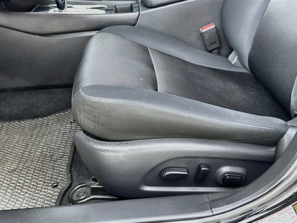 Used 2018 Super Black Clearcoat Nissan 2.5 SR image 24