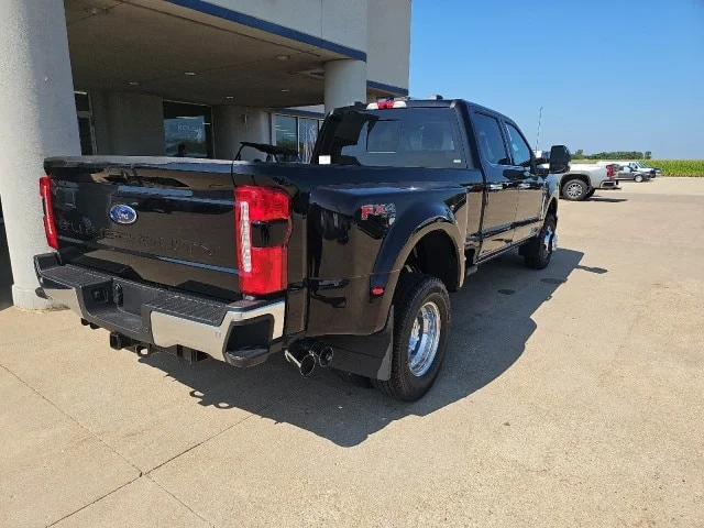 New 2026 Agate Black Metallic Ford F-350® Lariat® image 53