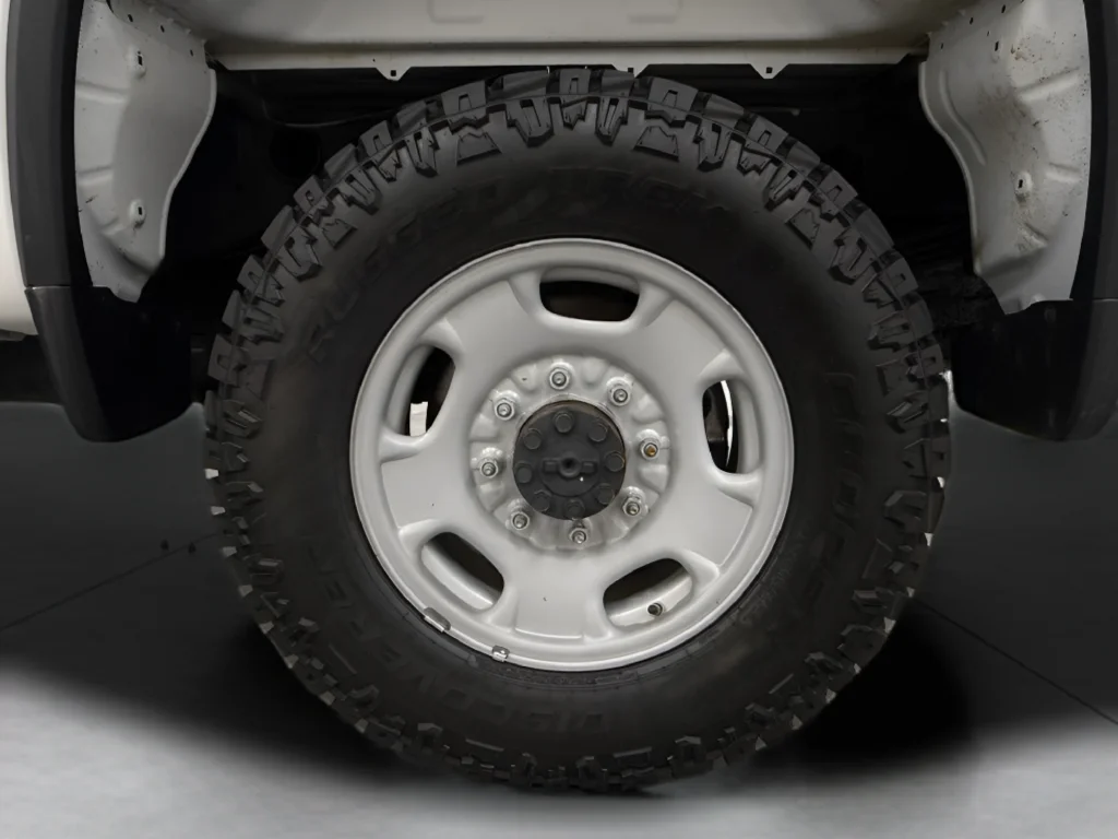 Used 2020 White Chevrolet Work Truck image 28