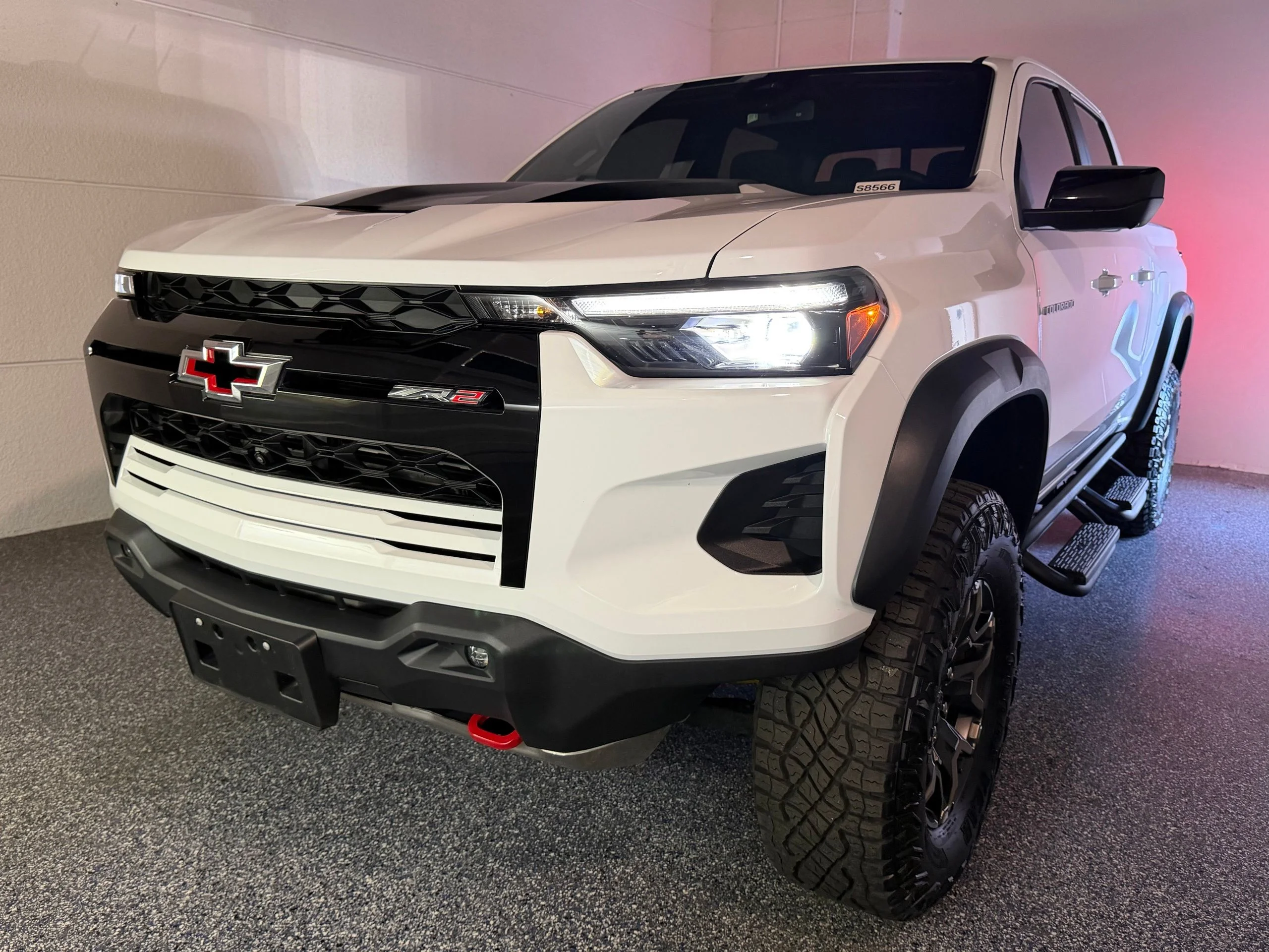 Used 2024 White Chevrolet ZR2 image 50