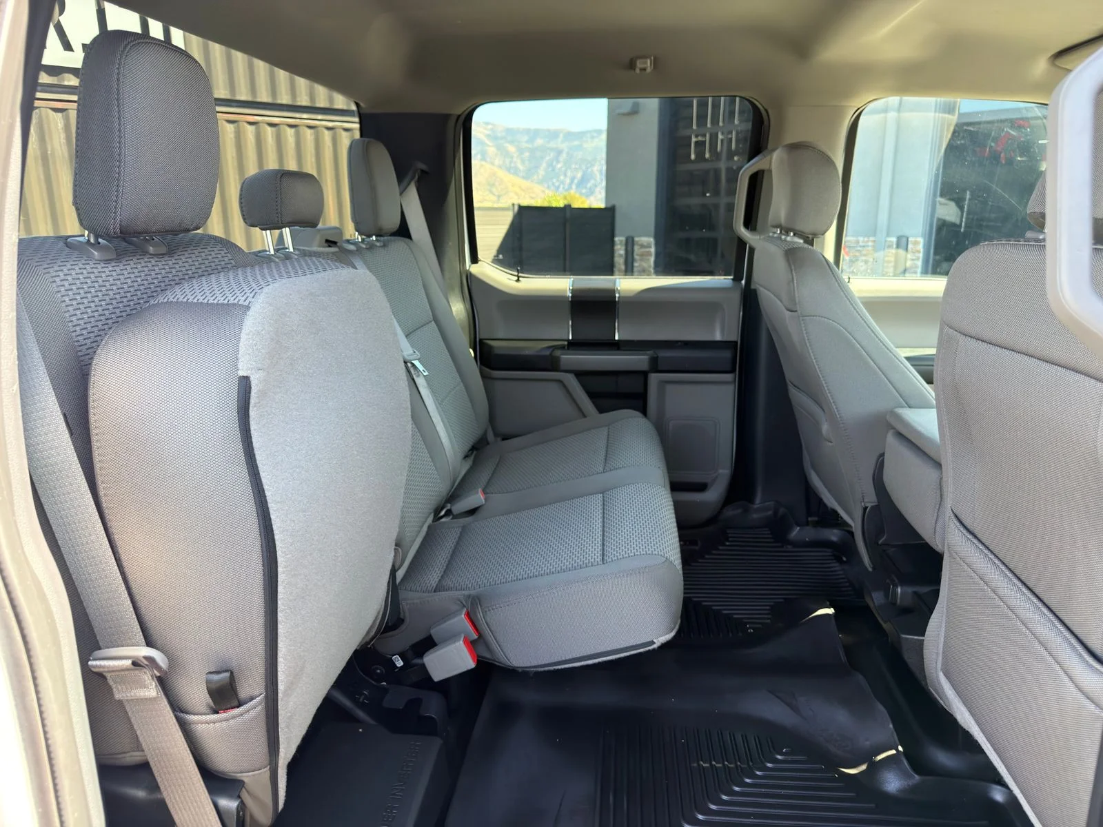 Used 2020 White Ford XLT image 11