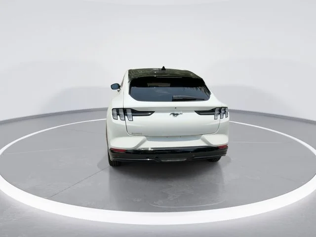 Used 2023 White Ford Premium image 7