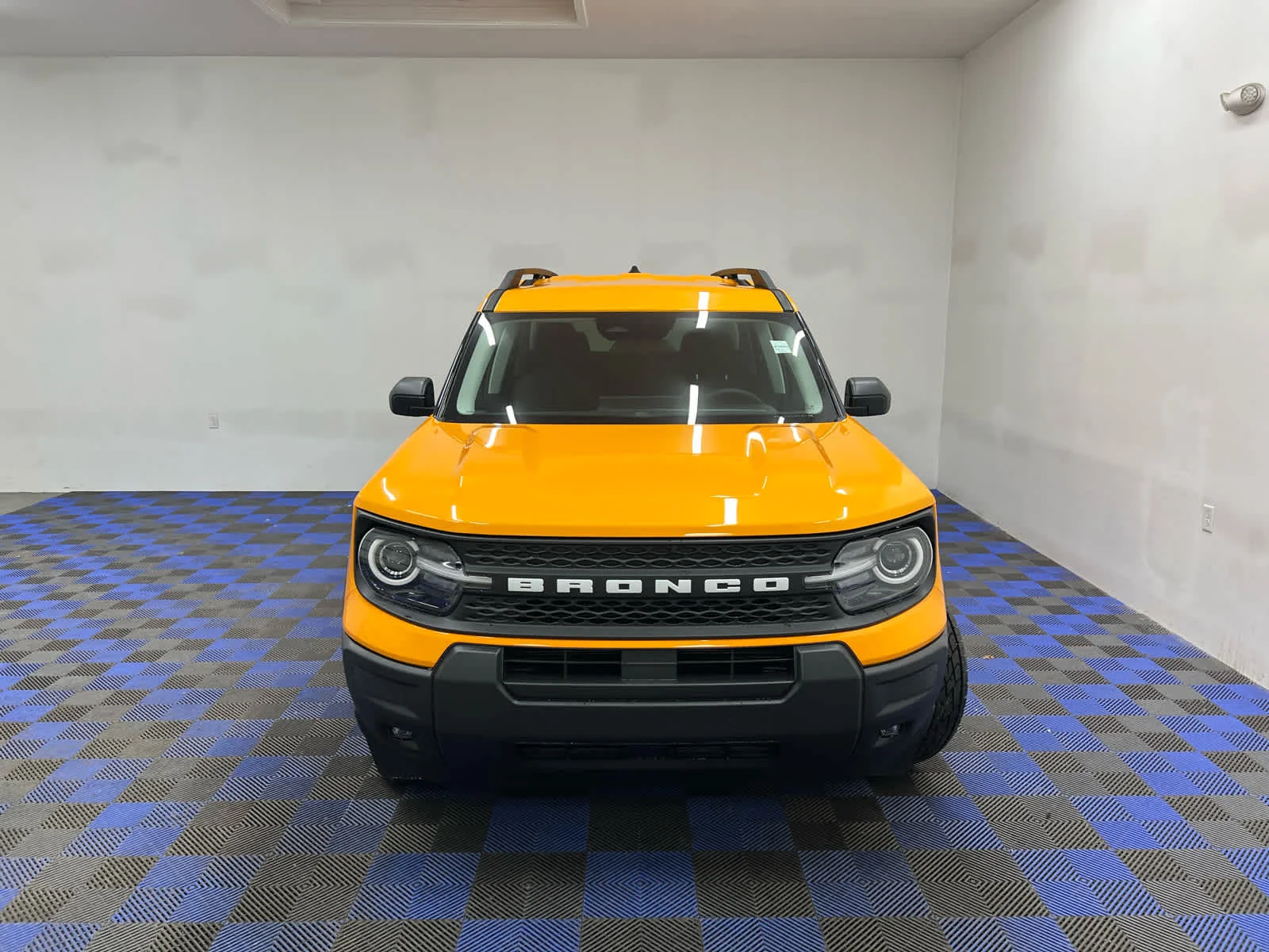 New 2026 Orange Fury Metallic Tri-Coat Ford Big Bend image 2
