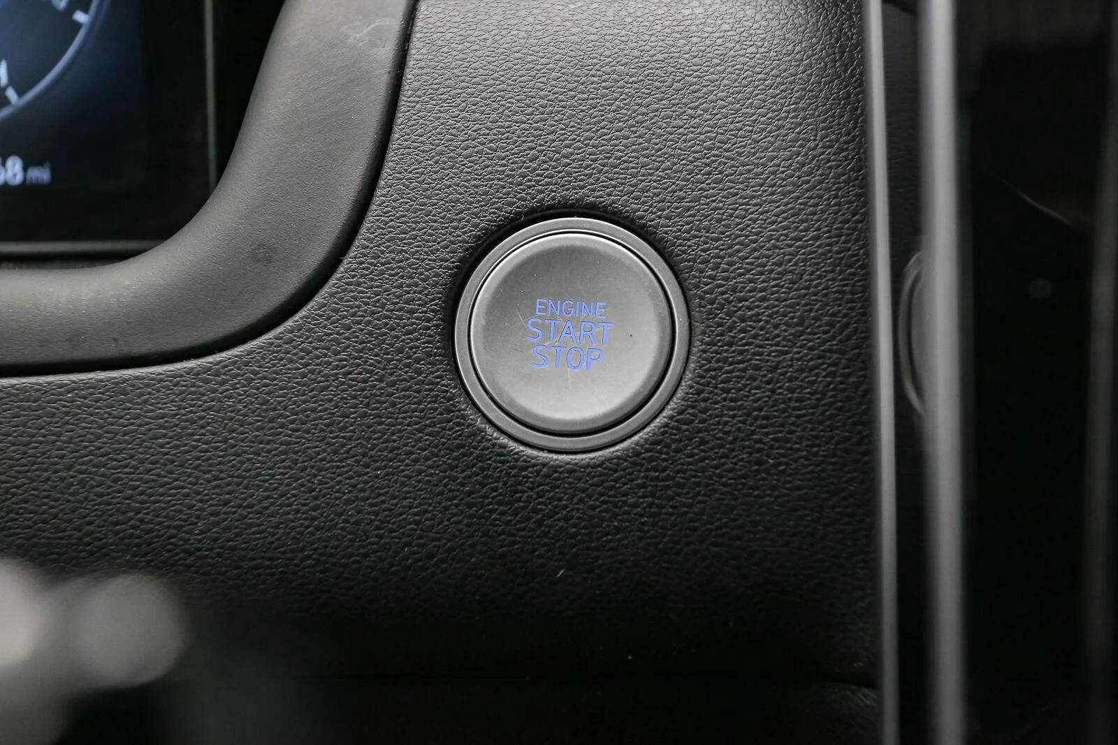 Used 2023 Amazon Gray Hyundai SEL Convenience image 37