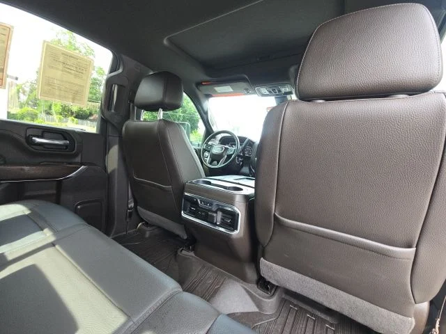 Used 2020 White GMC Denali image 18