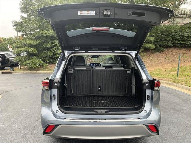 Certified Used 2021 MOON DUST Toyota  image 27