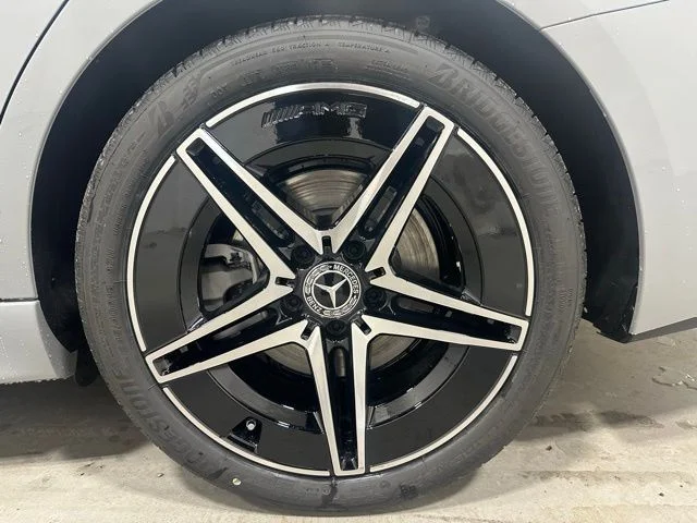 New 2026  Mercedes-Benz C 300 image 21