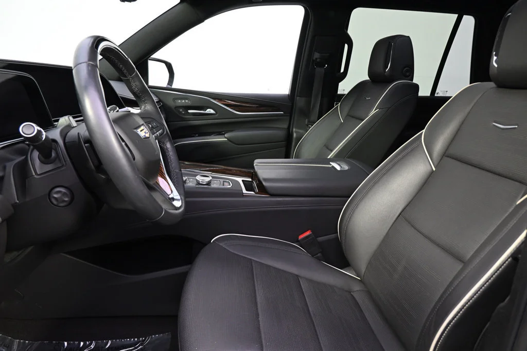 Used 2023 BLACK RAVEN Cadillac 4WD Premium Luxury image 13
