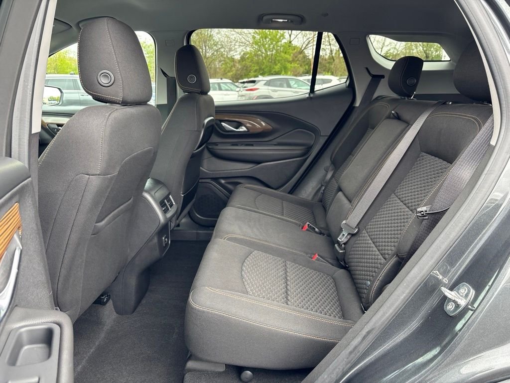 Used 2019 Gray GMC SLE image 26