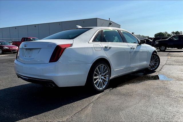 Used 2018 White Cadillac 3.6L image 4
