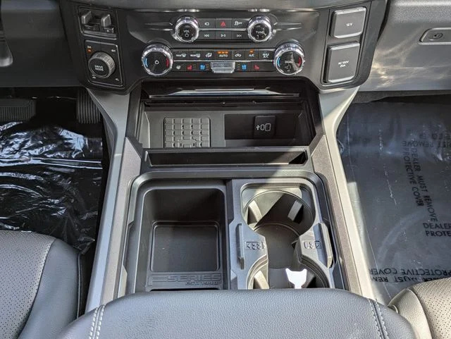 New 2026 Gray Ford Lariat image 19